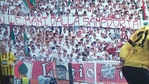 Giù le mani dalla Sampdoria: i tifosi dell’Augsburg si uniscono al coro