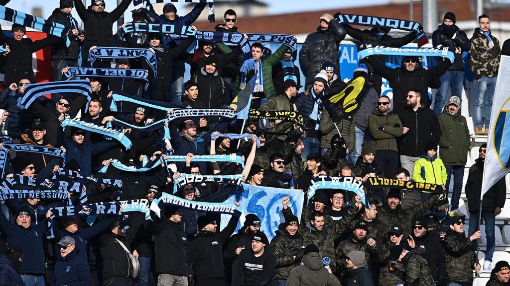 Beffa atroce per il Lecco: possibile sovrannumero in Serie B? 1 tifosi lecco