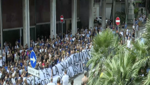 SN24 – Ricorso Ferrero: striscione e cori contro l’ex presidente della Sampdoria