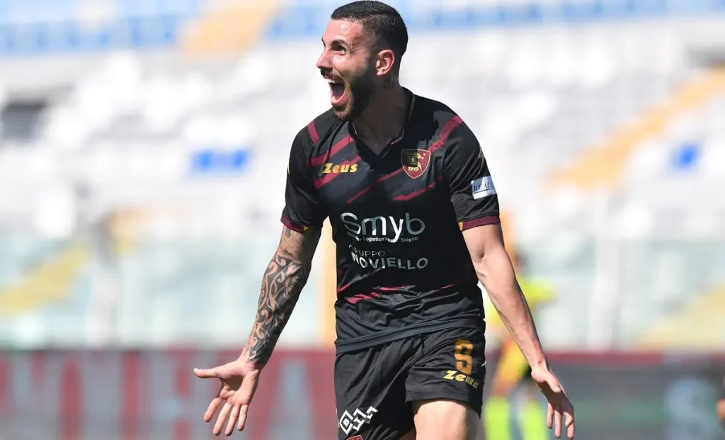 Sampdoria, Pietro Accardi PREPARA l'offerta: l'obiettivo è Gennaro Tutino 1 Tutino