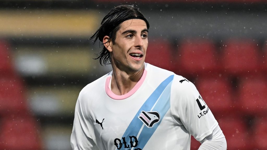 Ranocchia avvisa le pretendenti: «Il Palermo punta alla promozione in Serie A» 1 filippo ranocchia