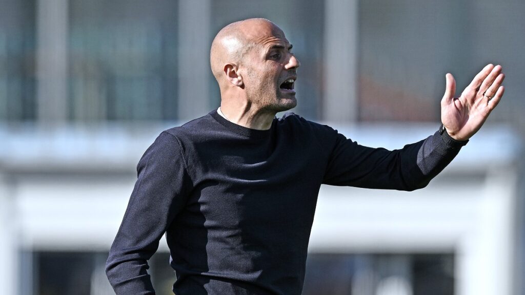 Sampdoria-Frosinone, seduta pomeridiana per la squadra di Bianco: Lusuardi di nuovo in gruppo 1 paolo bianco e1742234015657