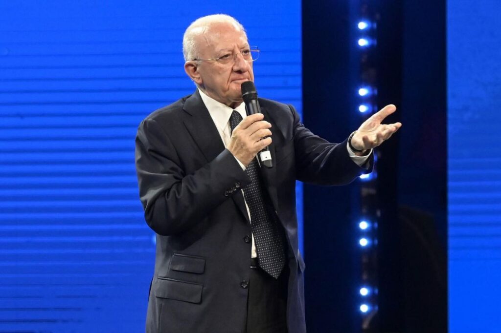Sampdoria, Vincenzo De Luca sul caso play out: «Quello che è successo in Serie B mi lascia indignato, perché...» 1 Vincenzo De Luca