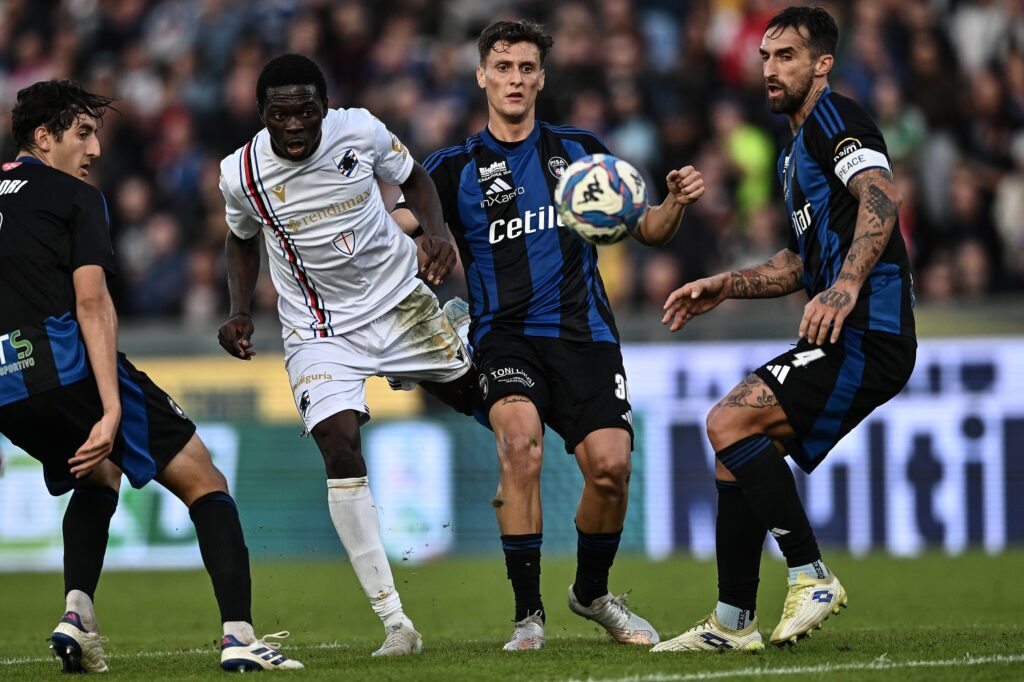 Calciomercato Sampdoria, si valuta un nome per il centrocampo: ecco chi è 1 Pisa Sampdoria serie B