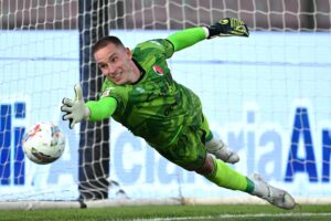 Radunovic Sampdoria, lo Spezia tenta il sorpasso per il portiere: ecco cosa filtra