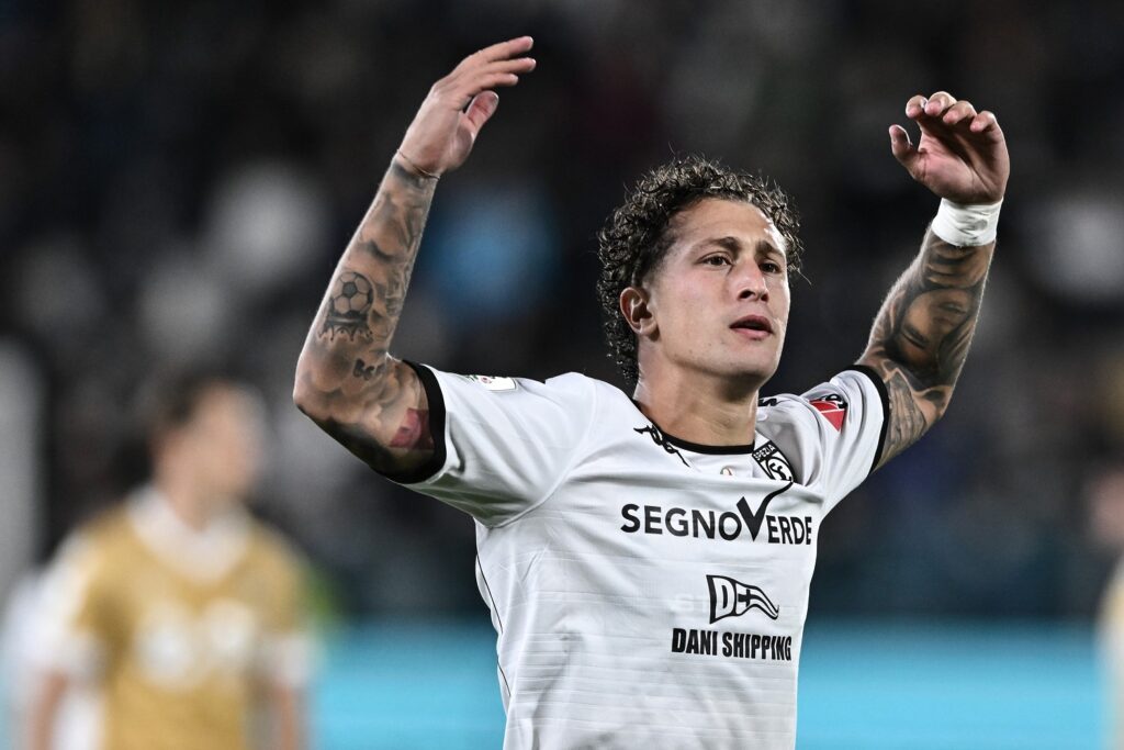 Esposito Sampdoria, lo Spezia ha qualche dubbio sulla cessione del centrocampista ad una rivale: la cifra che può cambiare tutto 1 Image Photo904779