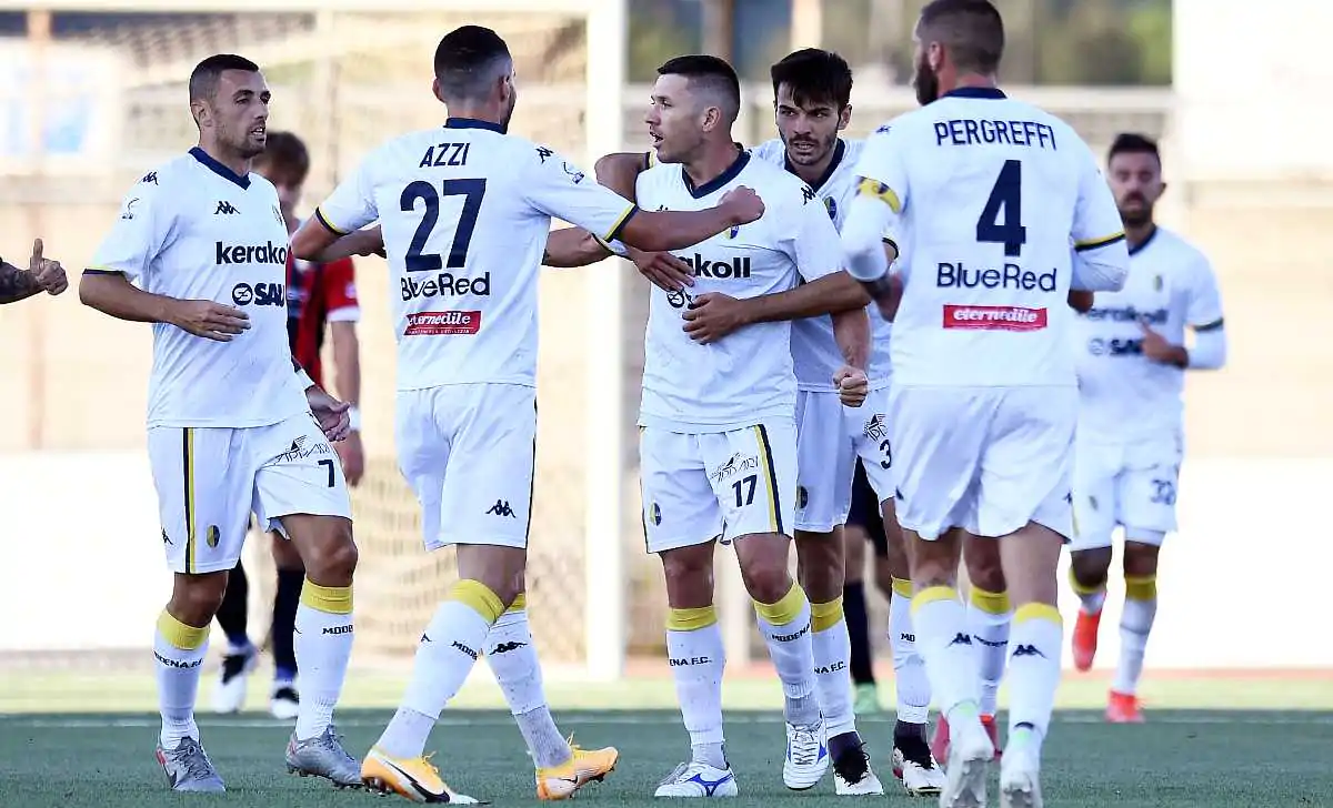 Palumbo: «Per noi giocare in casa o fuori quasi non fa differenza. Sampdoria? Dico questo» 26 Modena