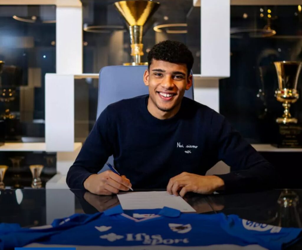 Sampdoria, arriva il primo contratto da professionista per Diop! La società ligure sigilla sotto chiave un talento del settore giovanile - FOTO 1 primo contratto diop sampdoria