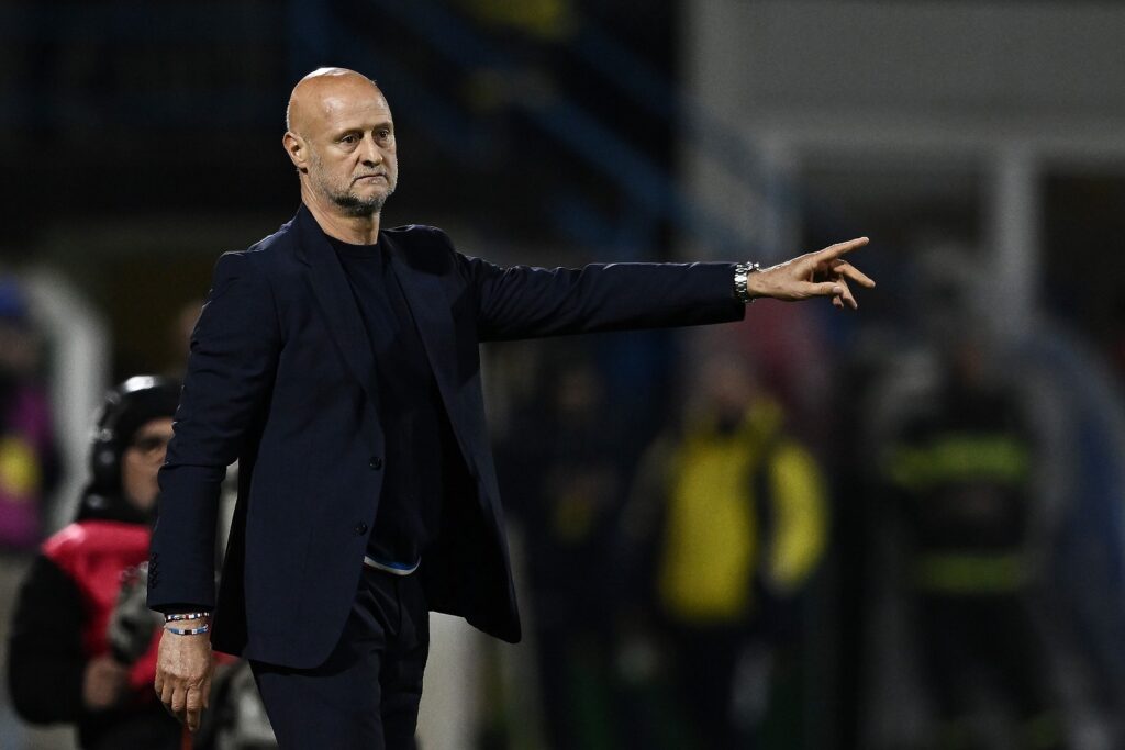 Conferenza stampa Lombardo: «La passione dei nostri tifosi è immensa! Henderson sta meglio, Martinelli ha quel problema, ma...» 1 Image Photo945520