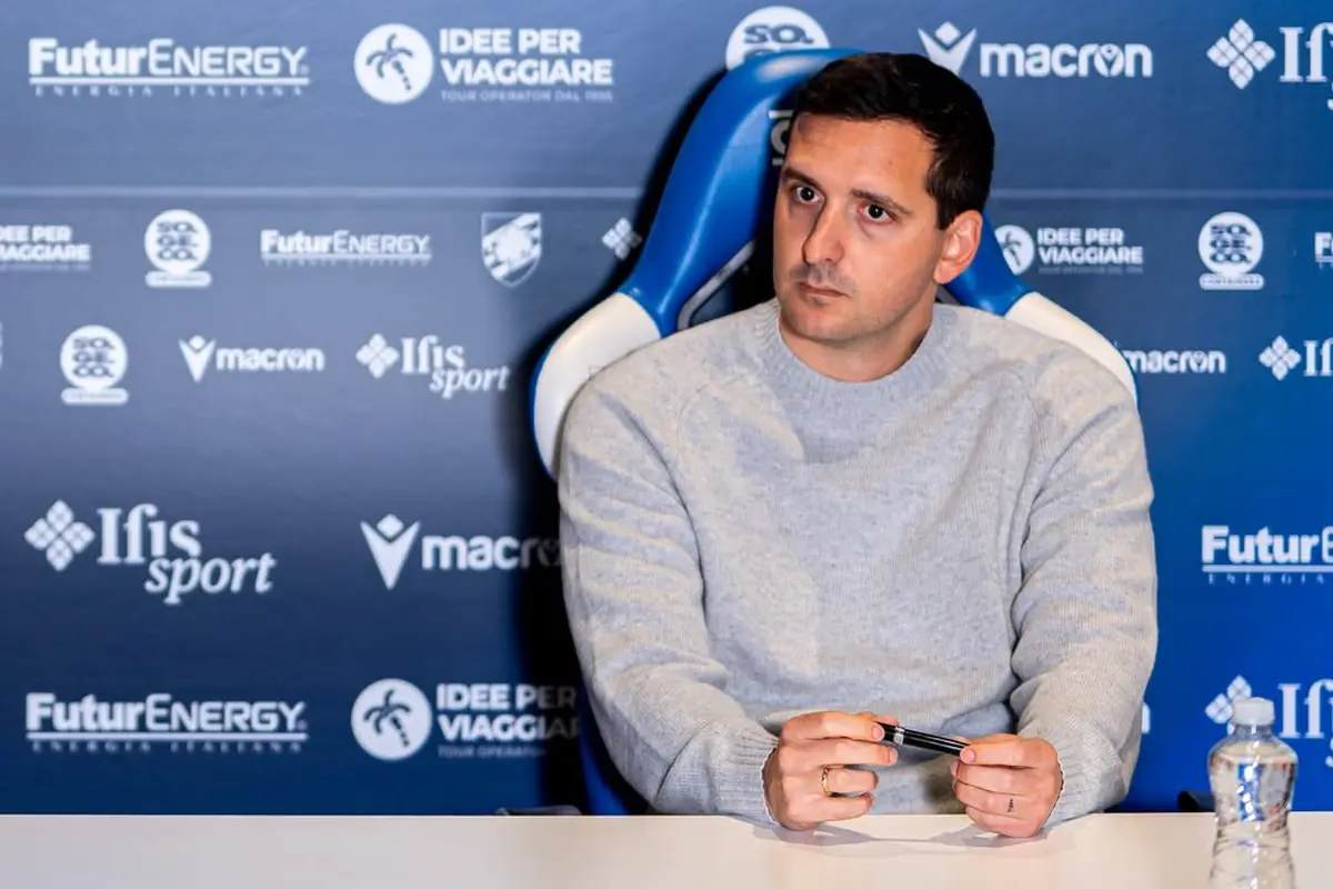 Tey ci mette la faccia e non solo: 150 milioni per la Samp 27 Mancini in conferenza