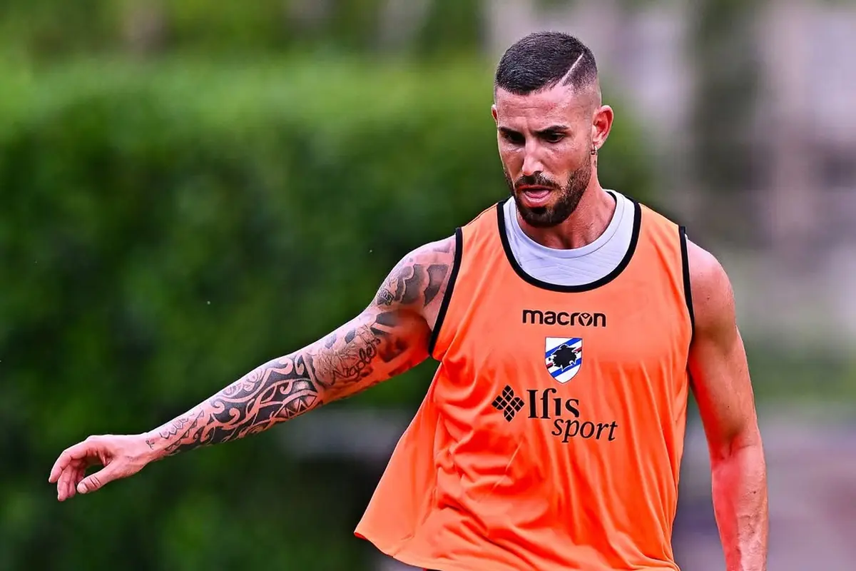 Il ritorno di Tutino: il suo futuro è già stato deciso 26 Tutino in allenamento alla Samp