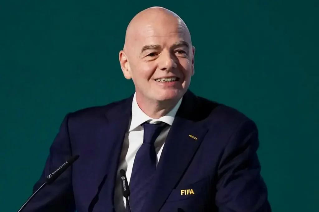 La Fifa convoca l'Iran, si decide sui Mondiali: il verdetto che l'Italia aspetta 1 Gianni Infantino apre il congresso Fifa