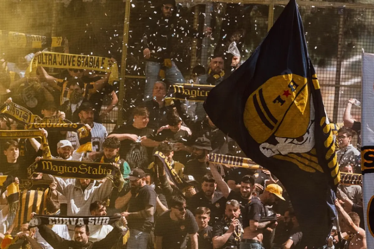Due punti di penalizzazione, cambia la classifica: il comunicato ufficiale 27 tifosi juve stabia