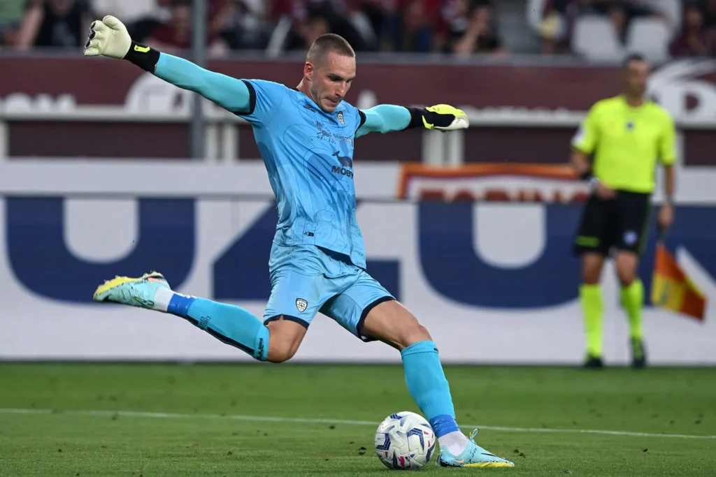 Rimane aperta la trattativa con il Cagliari per Radunovic: le ultime sull'asse con i sardi per il futuro portiere della Sampdoria 1 radunovic 1