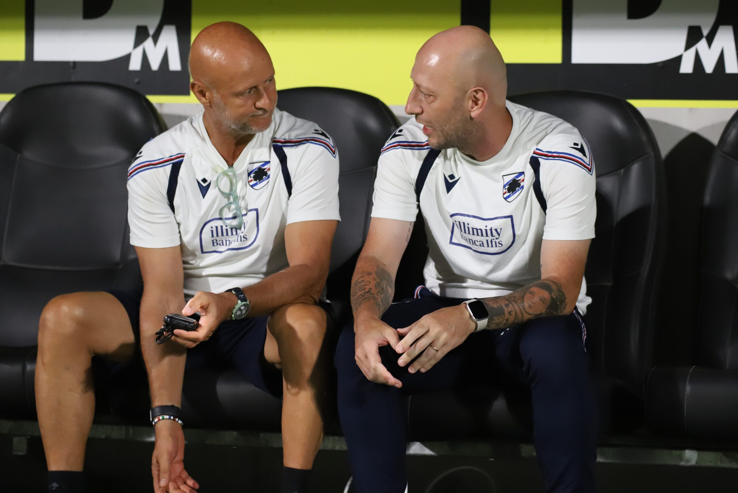Tensione in panchina contro il Palermo: espulso il vice allenatore Mutarelli, Corradi sbigottito 26 FotoSportmedia 286494 scaled