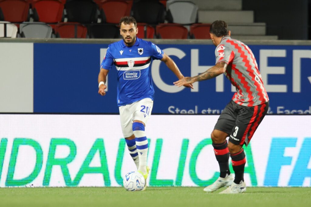 Cremonese Sampdoria 2-0, la squadra di Corradi cade in trasferta contro i grigiorossi: decisive le reti di Stuckler e di Berti 1 FotoSportmedia 286503