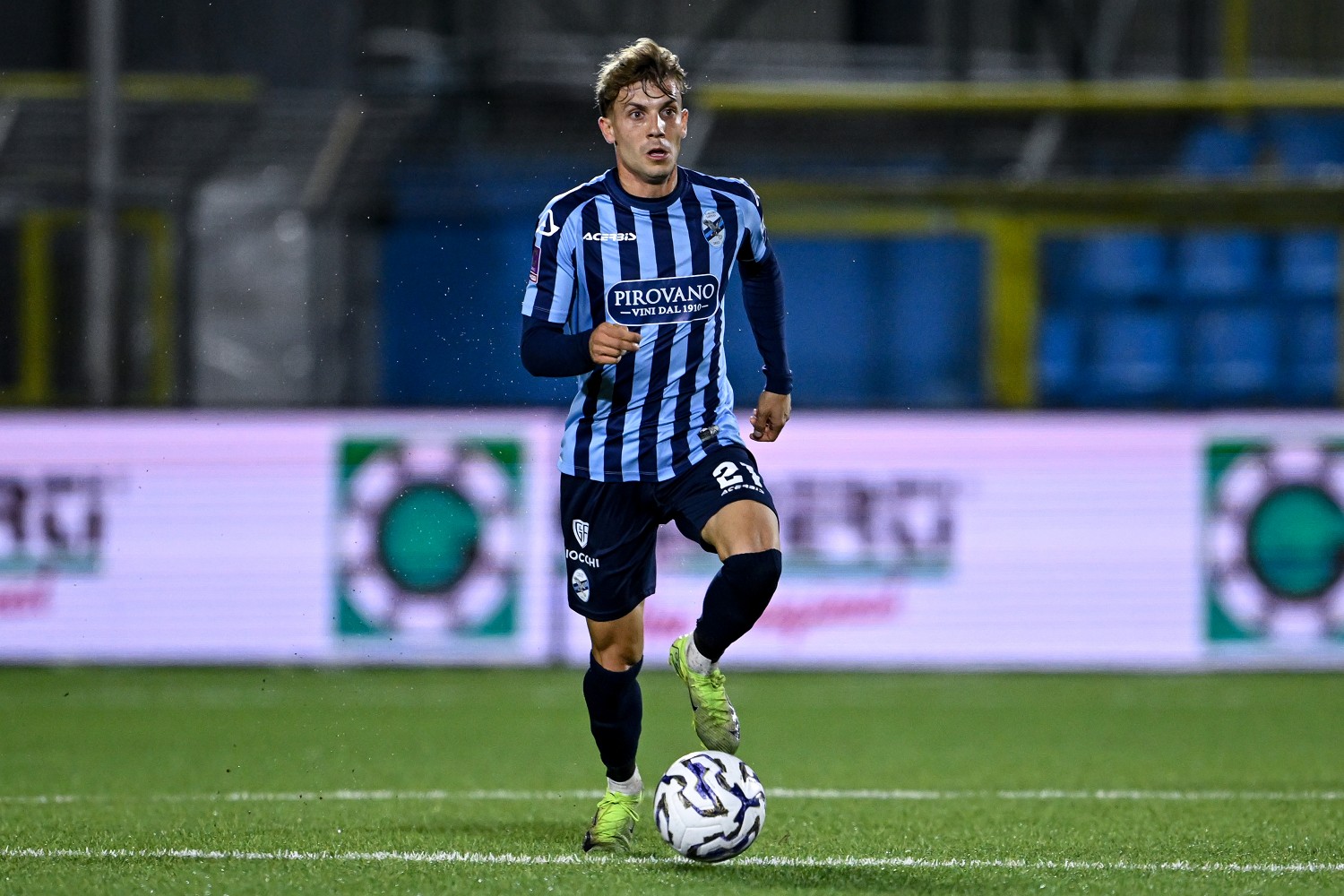 Metlika è il nuovo nome in casa Sampdoria, contatti avviati con il Lecco: spunta un nuovo nome per il centrocampo 26 Antonio Metlika