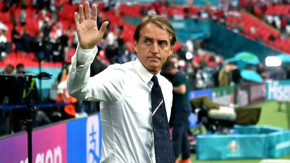Perinetti promuove Mancini e Ranieri: «Per la Nazionale sono due personaggi straordinari» 26 Roberto Mancini e1780917587199 1