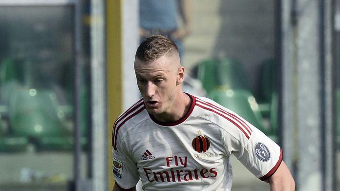 abate-azione-milan-away-ottobre-2014-ifa abate milan
