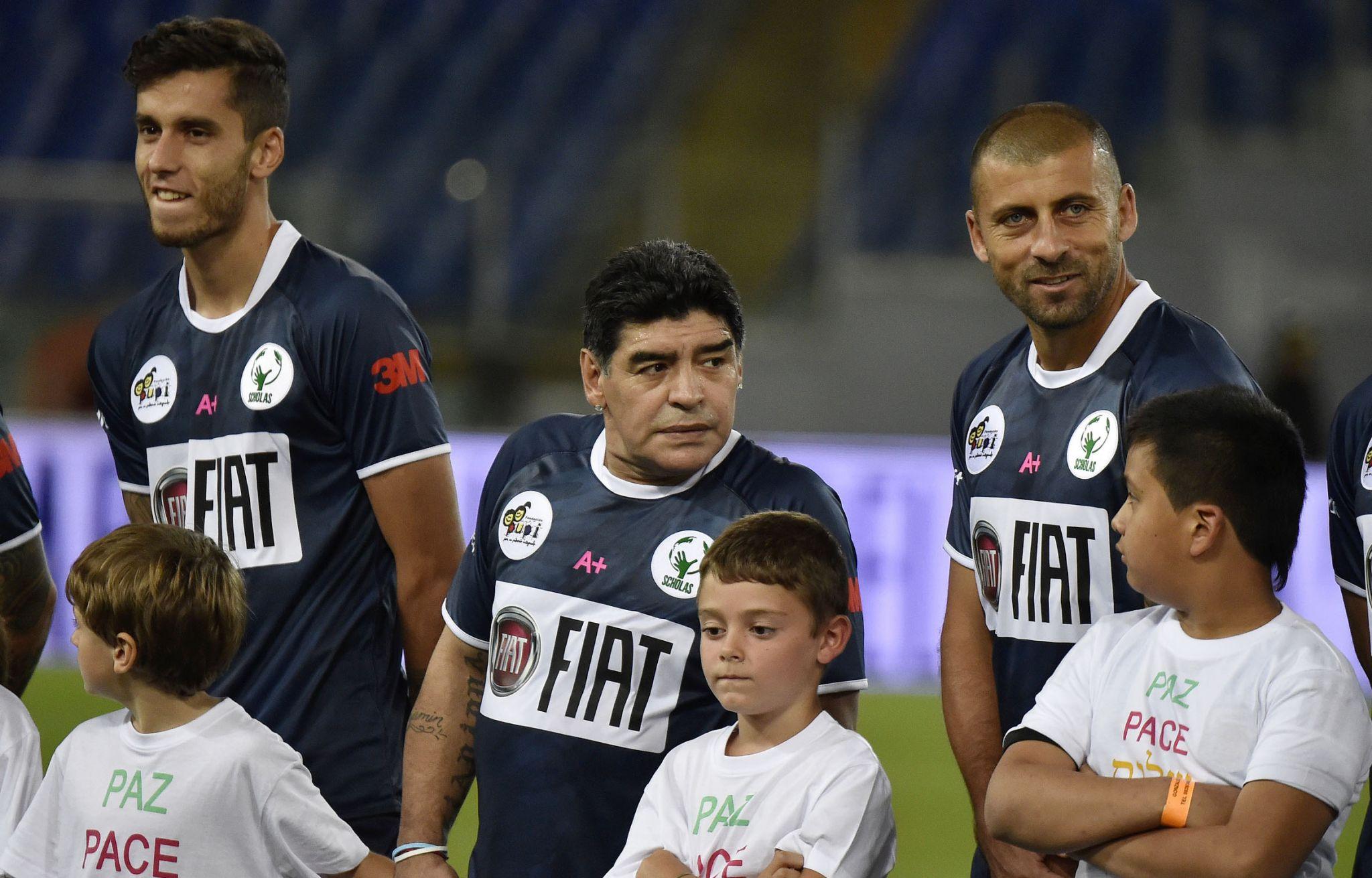 alvarez maradona samuel partita pace agosto 2014 ifa