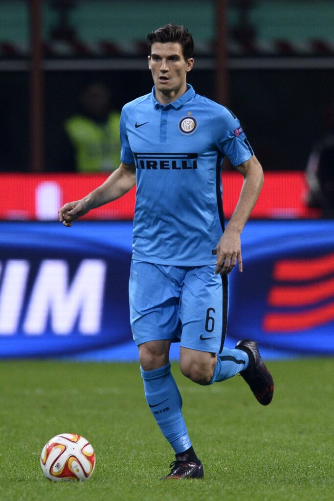 Andreolli, torna la pista Samp per il difensore 1 andreolli inter europa league ottobre 2014 ifa