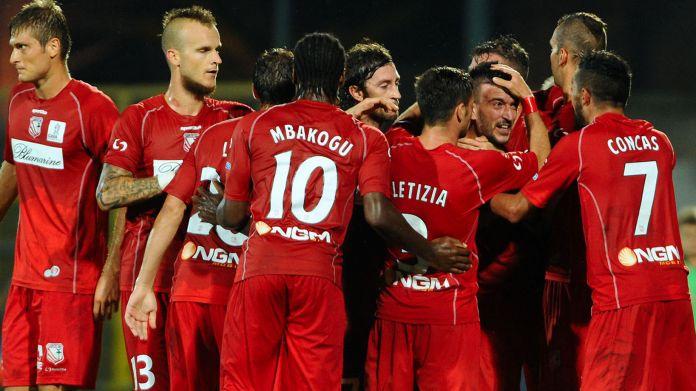 carpi-esulta-settembre-2014-ifa