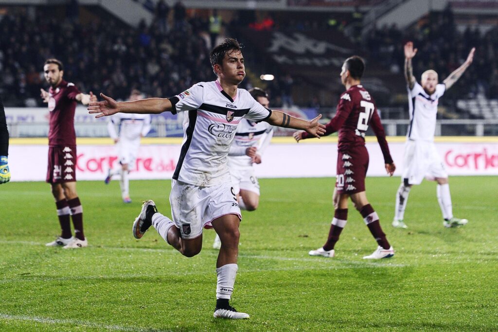 Dybala: «Pareggio più che meritato, contro una grande Samp» 1 dybala esulta palermo away dicembre 2014 ifa