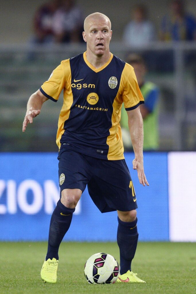 Halfredsson: «Meglio il nostro primo tempo, gol nato da un fallo» 1 halfredsson azione hellas verona agosto 2014 ifa
