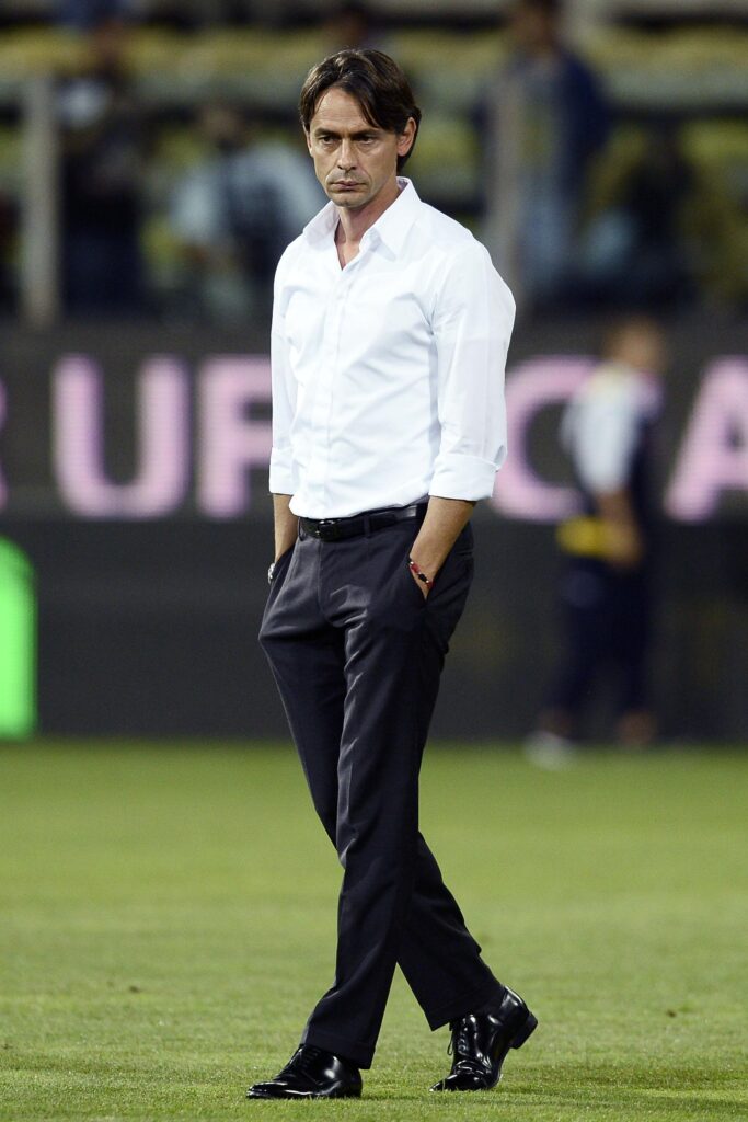 Inzaghi cammina milan settembre 2014 ifa