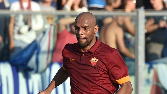 maicon-azione-roma-settembre-2014-ifa