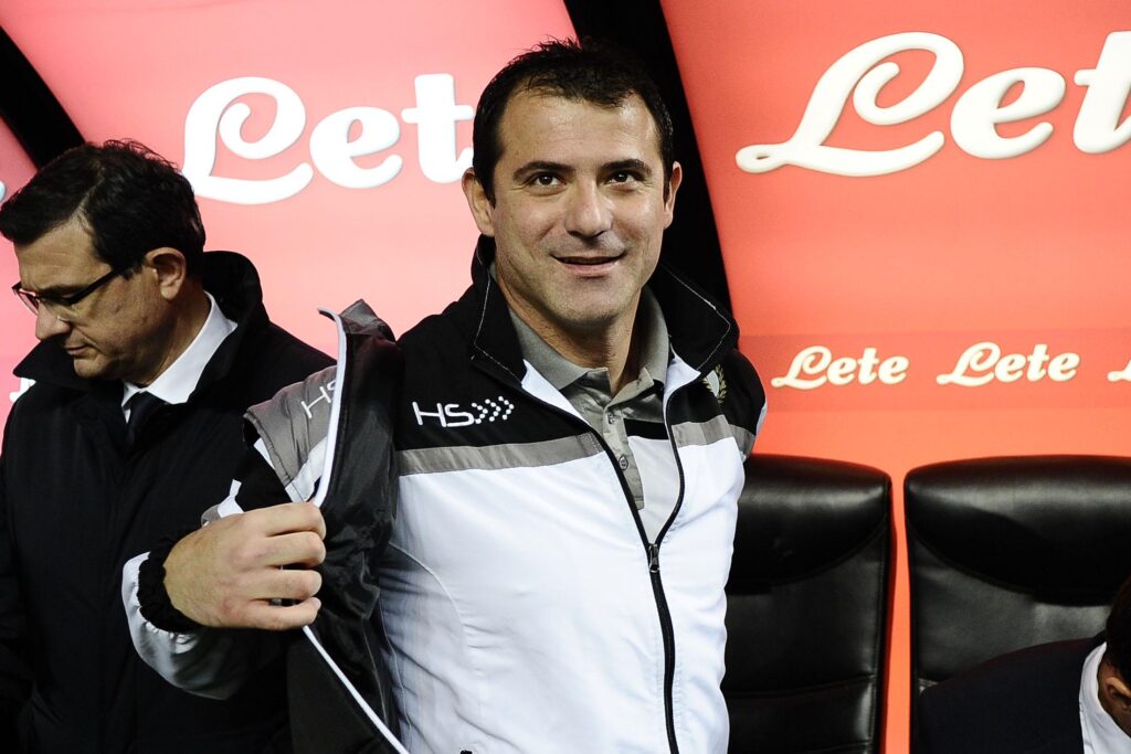 Sampdoria, Stankovic rientra nei parametri: ingaggio e scadenza di contratto 1 stankovic tuta udinese dicembre 2014 ifa