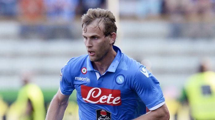 strinic-azione-napoli-maggio-2015-ifa Strinic Sampdoria