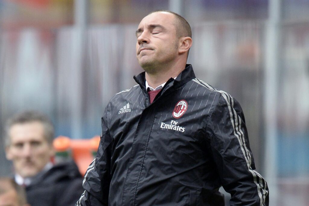 Brescia, stop Martinelli - Brocchi: «Mancherà un giocatore importante» 1 brocchi disperato milan maggio 2016 ifa