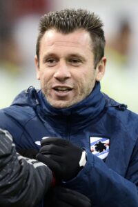Apertura di Ferrero a Cassano: resta anche se in panchina