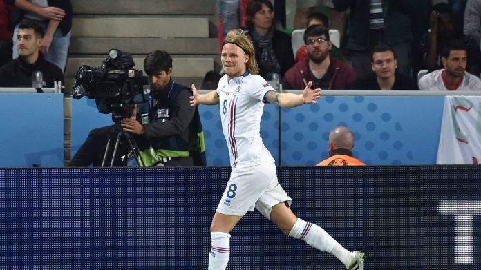 bjarnason-esulta-islanda-away-europei-giugno-2016-ifa bjarnason