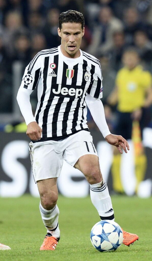 Hernanes azione juventus champions league settembre 2015 ifa