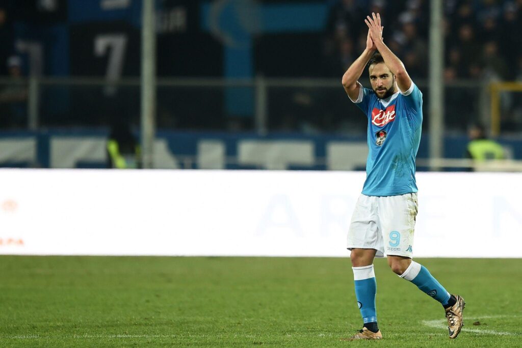 Higuain: «Stiamo vivendo un momento positivo, ora testa alla Tim Cup» 1 higuain saluta napoli dicembre 2015 ifa
