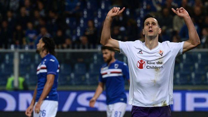 kalinic-esulta-fiorentina-away-novembre-2015-ifa
