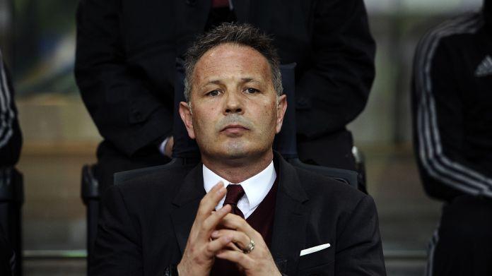 mihajlovic-panchina-milan-aprile-2016-ifa