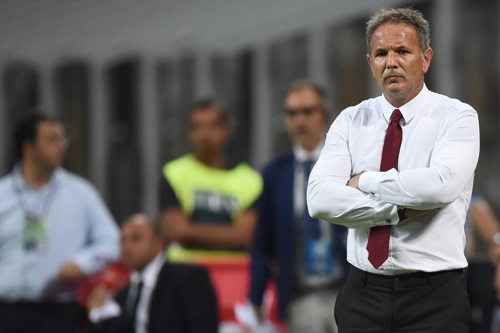 Mihajlovic tris milan agosto 2015 ifa