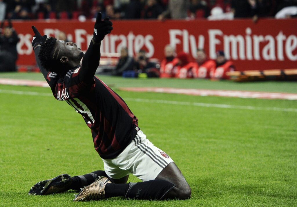 Niang, la Samp è la sua vittima preferita in Italia 1 niang esulta bis novembre 2015 ifa