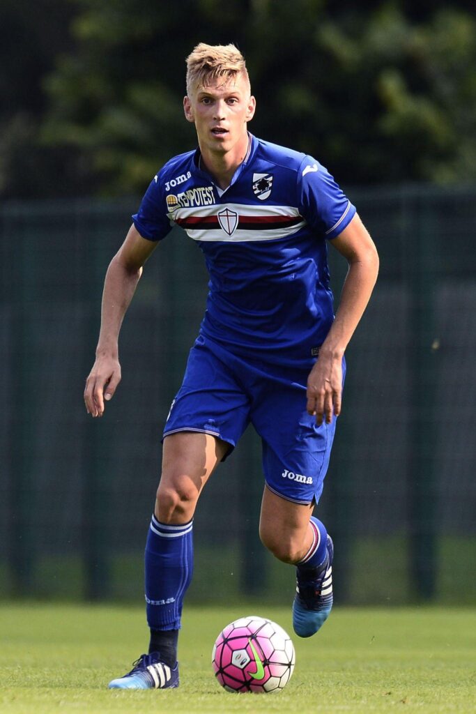 L'ex Salamon rinuncia alle vacanze: subito in ritiro con il Cagliari 1 salamon azione sampdoria luglio 2015 ifa