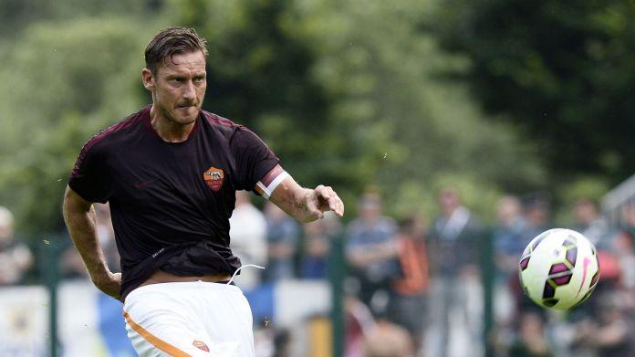 totti-azione-roma-luglio-2015-ifa totti trigoria
