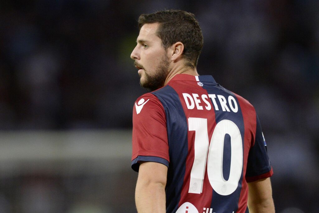 Bologna-Sampdoria: i convocati di Donadoni 1 destro bologna spalle tim cup agosto 2016 ifa