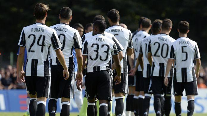 juventus-sfilata-agosto-2016-ifa