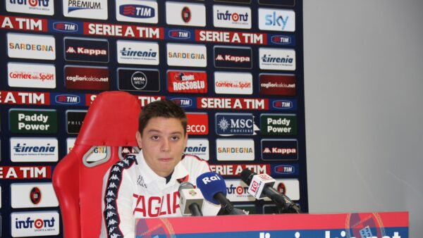 Adryan conferenza
