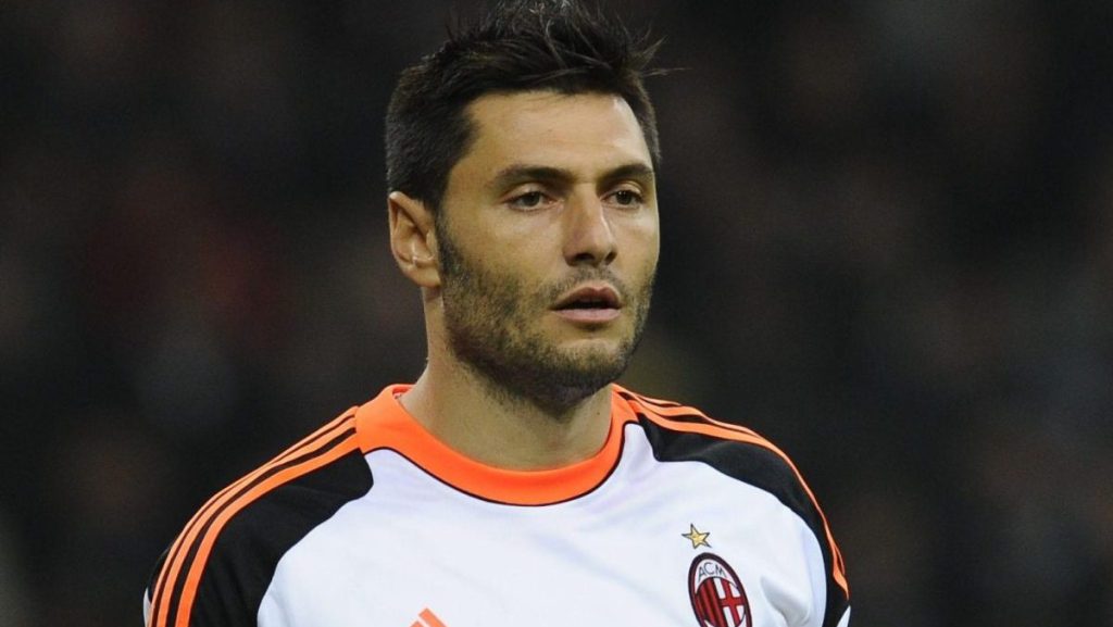 Amelia (ex portiere) snobba la Sampdoria: «Ecco chi era tra le favorite» 1 amelia champions milan 2013 ifa e1712686273668