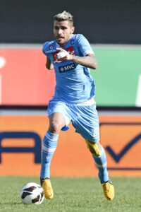 Castelvolturno: differenziato per Reina, out Behrami