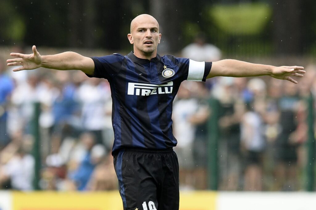 Premium Calcio - Cambiasso: «Sampdoria avversario tosto» 1 cambiasso esteban amichevole inter 2013 braccia larghe ifa