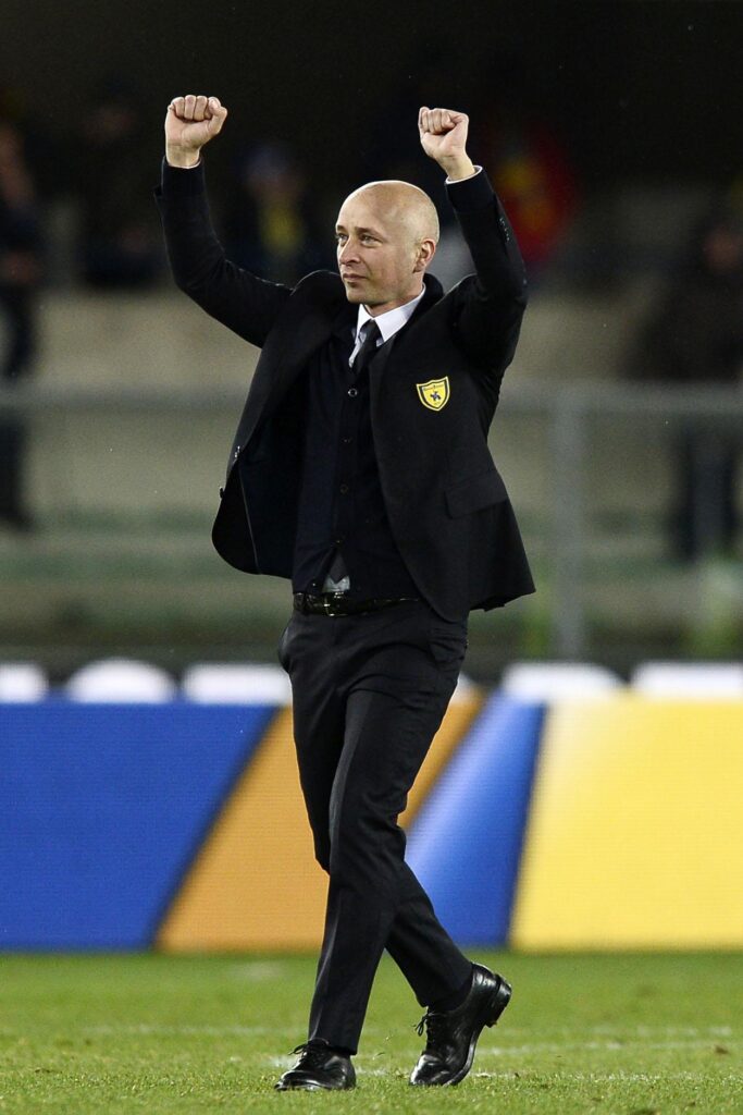 Mixed Zone - Corini: «Con la Samp non è stato facile» 1 corini esulta chievo 2013 ifa